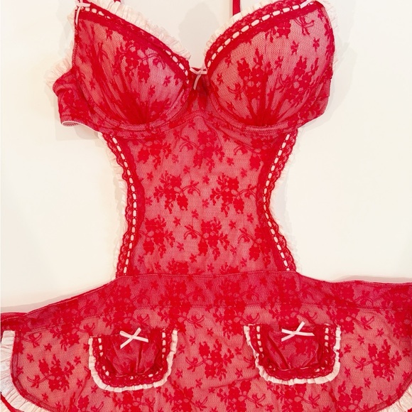 Victoria’s Secret 34C French Maid Red Lace Apron Lingerie - Picture 2 of 7